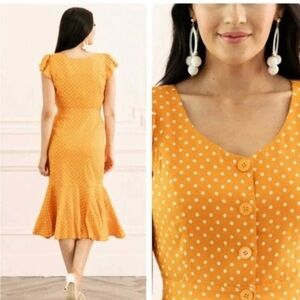 Rachel Parcell Dress in Orange Polka Dot (Size Small)